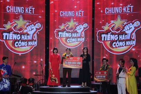 Đầy cảm xúc đêm chung kết Tiếng hát Công nhân mùa đầu tiên