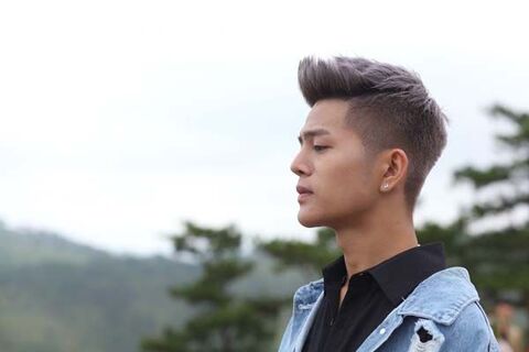 Quang Anh Rhyder bất ngờ tung ca khúc rap "Chia sẻ lên"