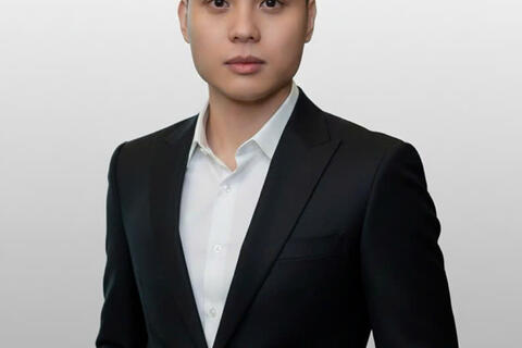 Từ cậu học sinh chuyên Toán đến ca sĩ dân gian