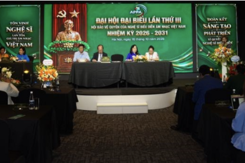 NSND Thanh Hoa tái đắc cử Chủ tịch Hội Bảo vệ quyền của nghệ sĩ biểu diễn âm nhạc Việt Nam