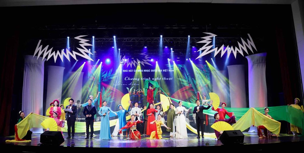 “Mùa xuân từ mạch nguồn”: Chương trình nghệ thuật chào mừng Đại hội XIV của Đảng - ảnh 2