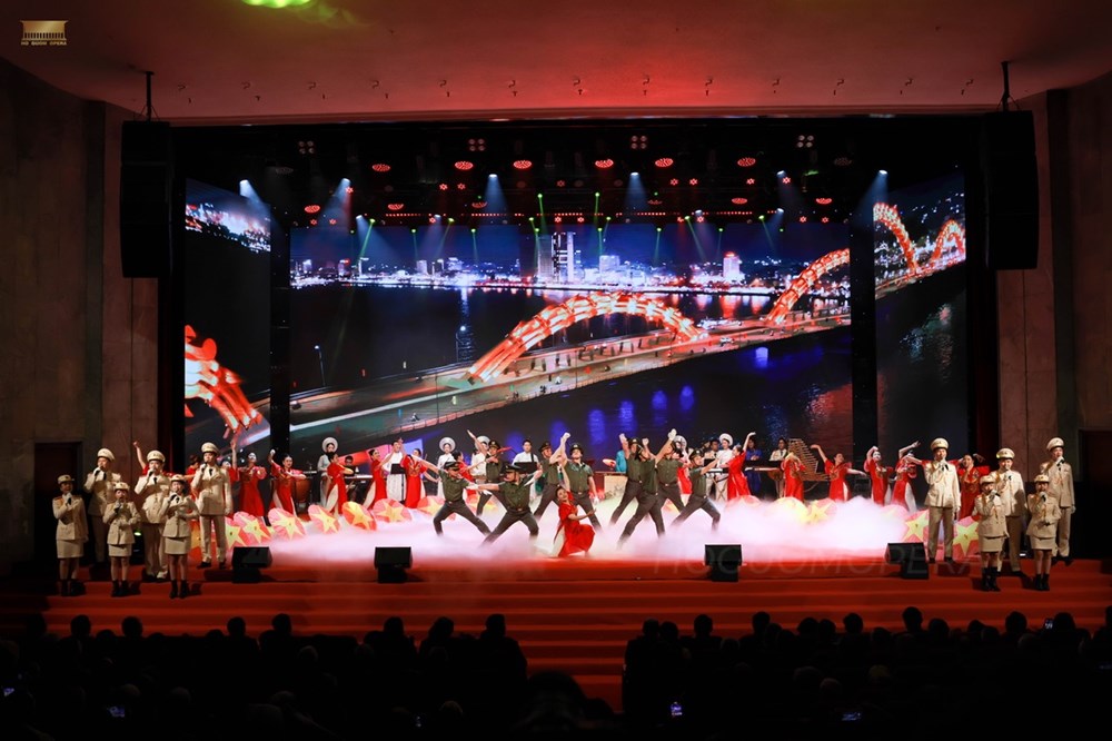 Tổng Bí thư Tô Lâm dự Chương trình nghệ thuật “Tâm hồn Nga trong lòng Việt Nam” - ảnh 4