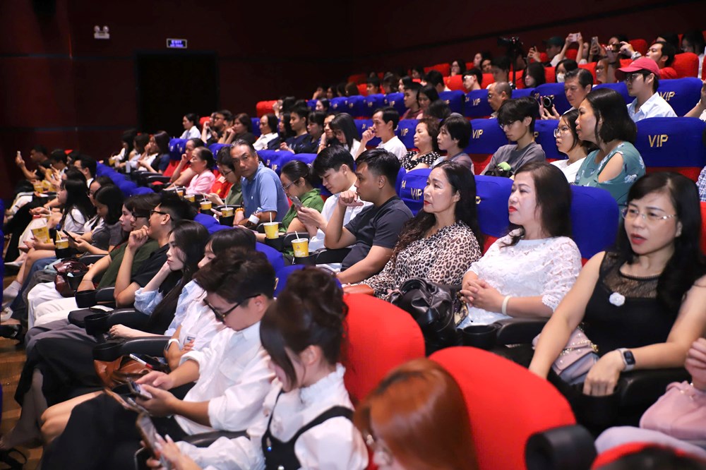 “Thanh âm vượt đại dương” mở đường đưa phim Nhà nước đặt hàng đến rạp thương mại - ảnh 5