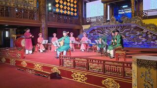 <a href="/tin-tuc" title="Tin tức" rel="dofollow">Tin tức</a>
