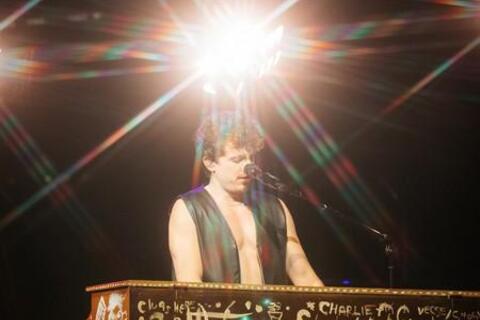 Charlie Puth và dàn sao Việt hội tụ tại Đại nhạc hội 8Wonder