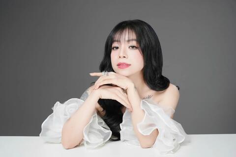 Minh Chuyên, Trọng Hải hát nhạc trữ tình mới của nhạc sĩ Nguyễn Thành Trung