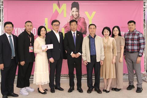Ca sĩ Mỹ Linh với tour diễn “Xin chào Hàn Quốc”