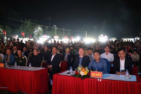 Rộn ràng Hội thi văn nghệ “Xuân quê hương – xã Đặng Thùy Trâm đổi mới và phát triển”