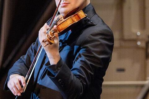 Màn diễn đẳng cấp của NSND Bùi Công Duy, nghệ sĩ Denis Shapovalov và Lương Khánh Nhi