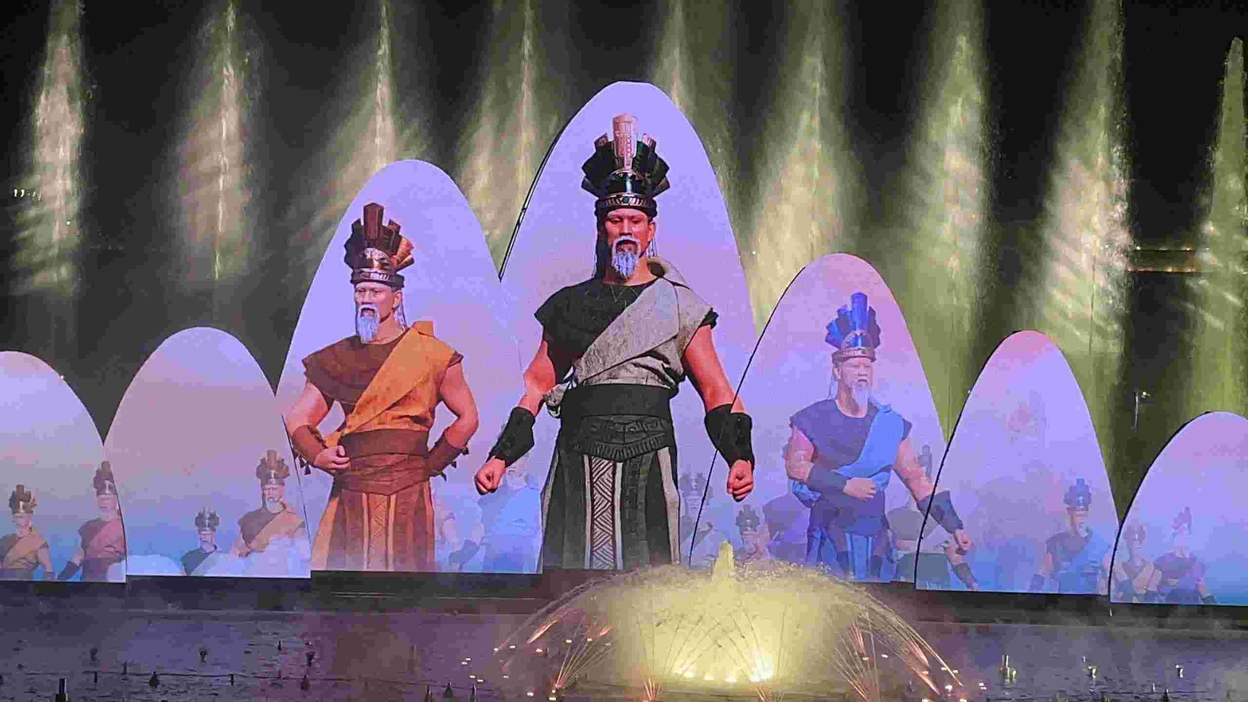 Những tiết mục được dàn dựng công phu, mang lại cảm giác mãn nhãn cho người xem. Ảnh: Bảo Lâm