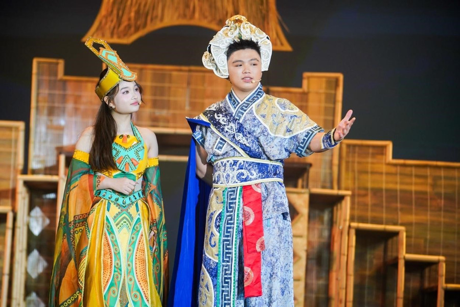 Với “The Enchanted Crossbow”, học sinh được thăng hoa cả về tư duy, cảm xúc và kỹ năng biểu đạt quốc tế. 2.jpg