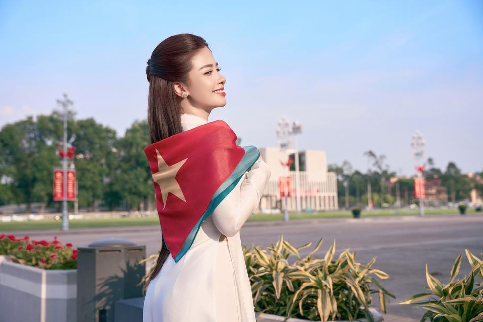 Dương Hoàng Yến ra mắt MV, không áp lực khi bị so sánh- Ảnh 2.