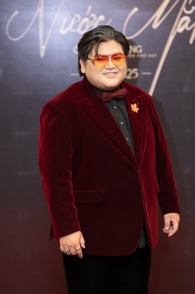 Ca sĩ Ôn Vĩnh Quang nói tìm lại sự tự tin với cuộc sống, đam mê làm nghề sau nhiều biến cố.