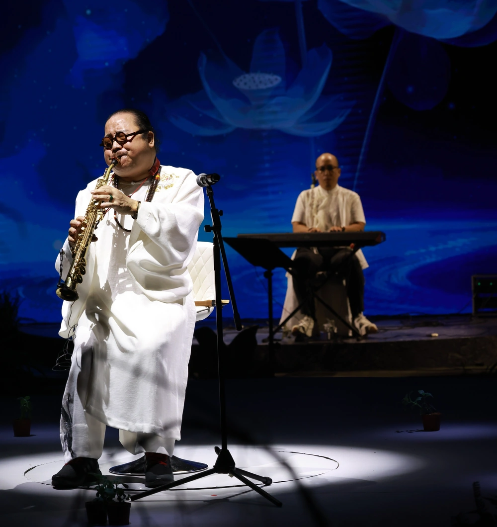 Trần Mạnh Tuấn - càng nhiều nghịch cảnh, càng biết ơn cuộc đời - Ảnh 1. Trần Mạnh Tuấn - càng nhiều nghịch cảnh, càng biết ơn cuộc đời - Ảnh 1.