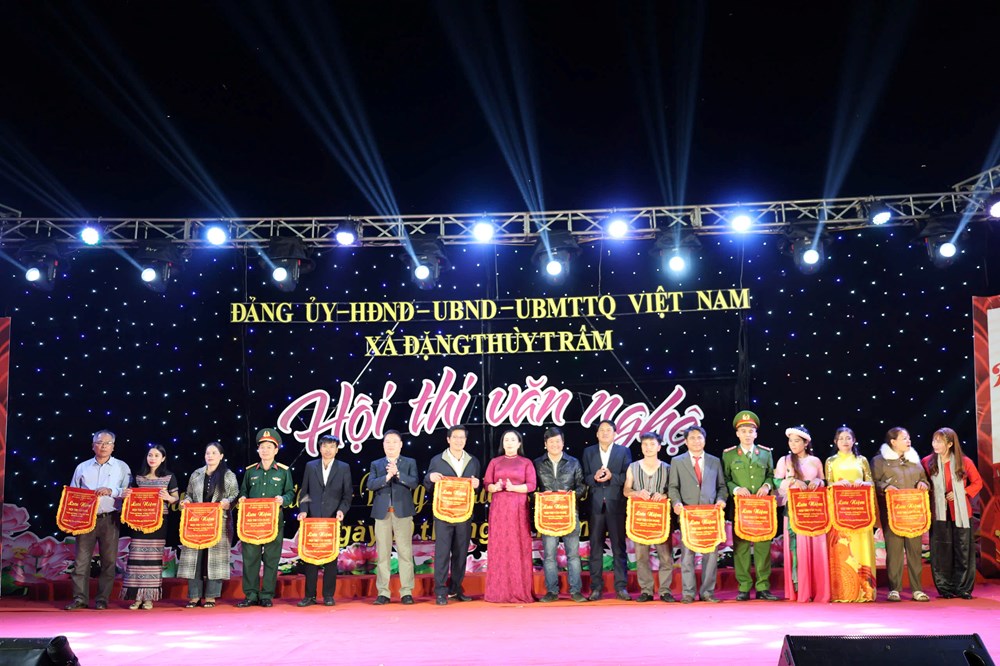 Rộn ràng Hội thi văn nghệ “Xuân quê hương – xã Đặng Thùy Trâm đổi mới và phát triển” - ảnh 3