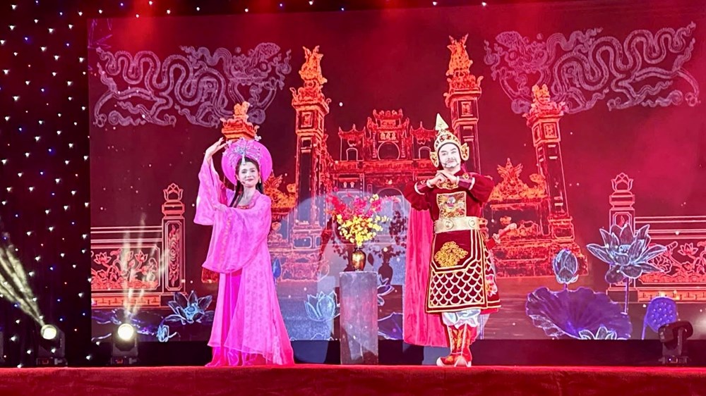 Nghệ thuật đồng hành cùng “Ngày hội non sông” - ảnh 2